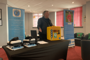 Mark King Presenting